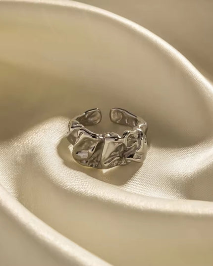 Amazing Korean Jewelry For Women (DESIGN 6345)