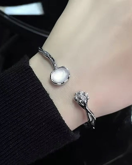 Amazing Korean Jewelry For Women (DESIGN 6368)