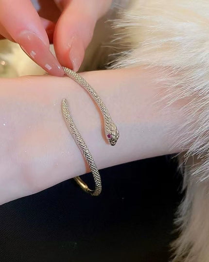 Amazing Korean Jewelry For Women (DESIGN 6516)