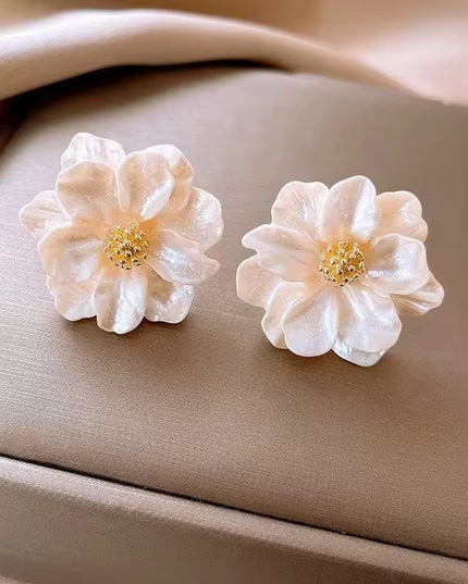 Amazing Korean Jewelry For Women (DESIGN 6568)