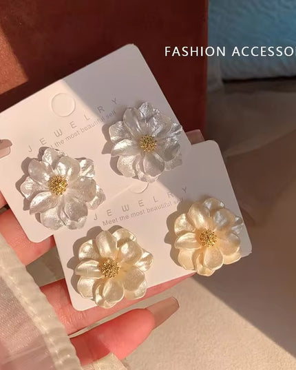 Amazing Korean Jewelry For Women (DESIGN 6568)
