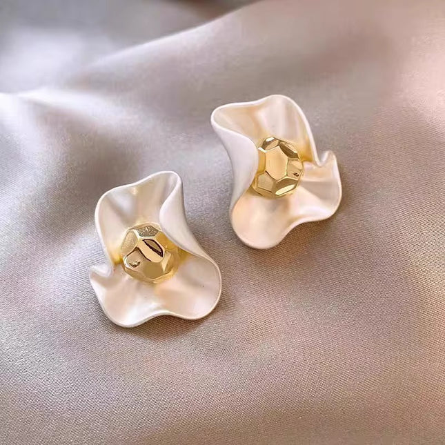 Amazing Korean Jewelry For Women (DESIGN 6574)