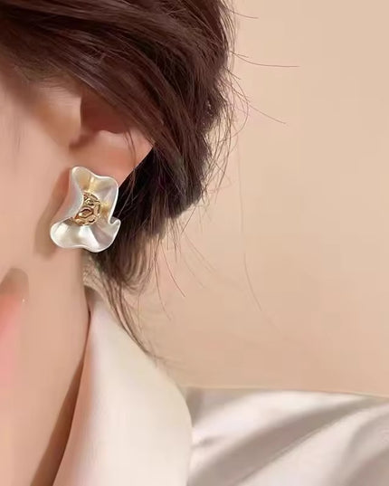 Amazing Korean Jewelry For Women (DESIGN 6574)
