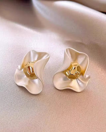 Amazing Korean Jewelry For Women (DESIGN 6574)