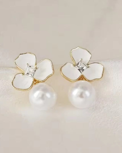 Amazing Korean Jewelry For Women (DESIGN 6577)
