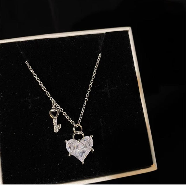 Amazing Korean Jewelry For Women (DESIGN 2215)