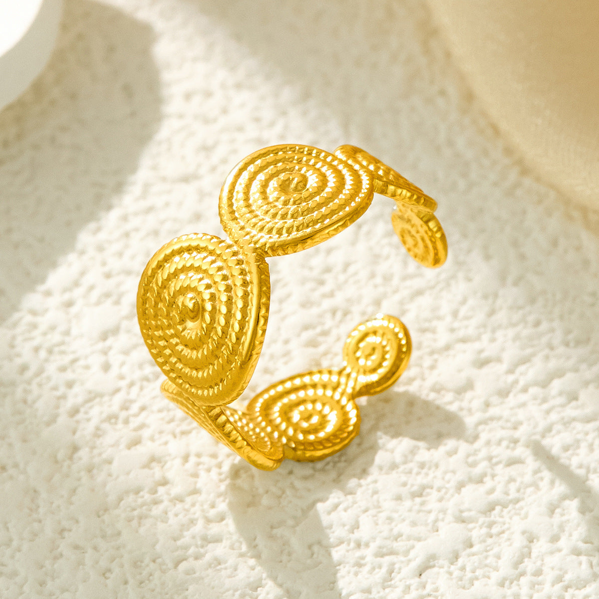 Anti-Tarnish Jewelry – Shine That Lasts Ring (DESIGN 5421)