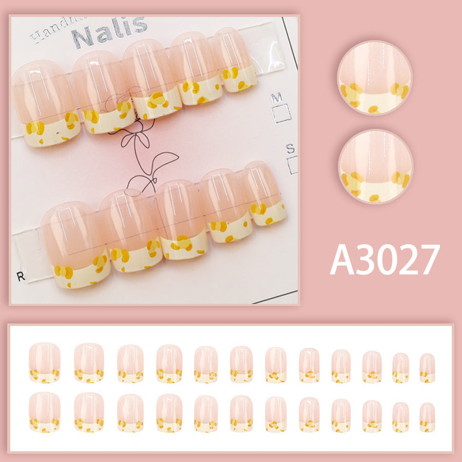 Elegant Minimalist Press-On Nail Set (24pcs) (DESIGN 7565)