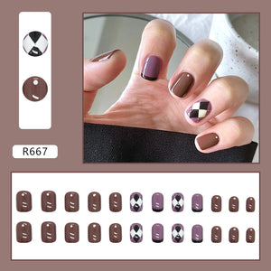 Elegant Minimalist Press-On Nail Set (24pcs) (DESIGN 7146)