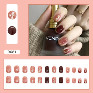 Elegant Minimalist Press-On Nail Set (24pcs) (DESIGN 7156)