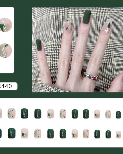 Elegant Minimalist Press-On Nail Set (24pcs) (DESIGN 7060)