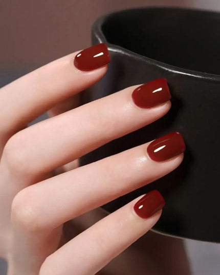 Elegant Minimalist Press-On Nail Set (24pcs) (DESIGN 7329)
