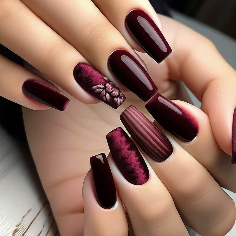 Elegant Minimalist Press-On Nail Set (24pcs) (DESIGN 7340)