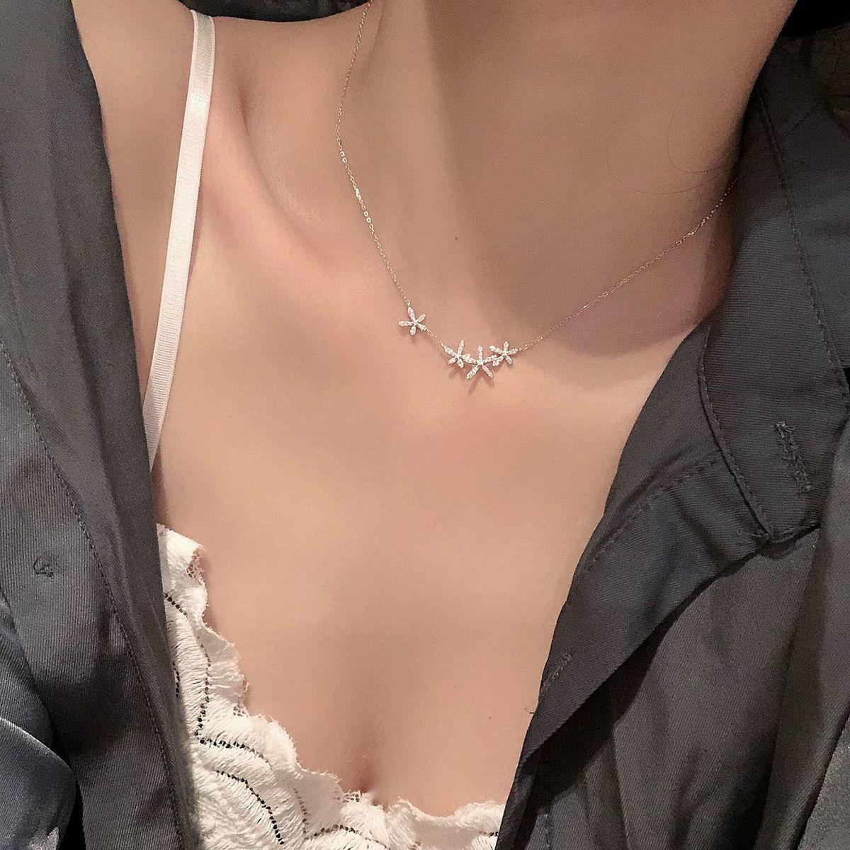 Amazing Korean Jewelry For Women (DESIGN 2209)