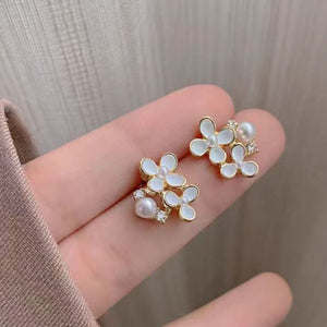 Amazing Korean Jewelry For Women (DESIGN 2130)