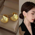 Amazing Korean Jewelry For Women (DESIGN 2110)