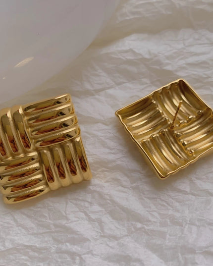 Anti Tarnish Korean Jewelry For Women (DESIGN 9007)