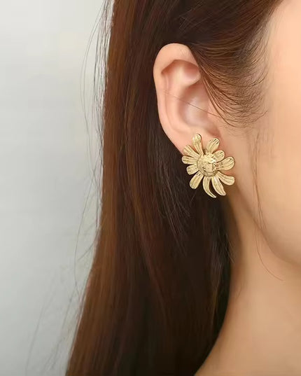Anti Tarnish Korean Jewelry For Women (DESIGN 9015)