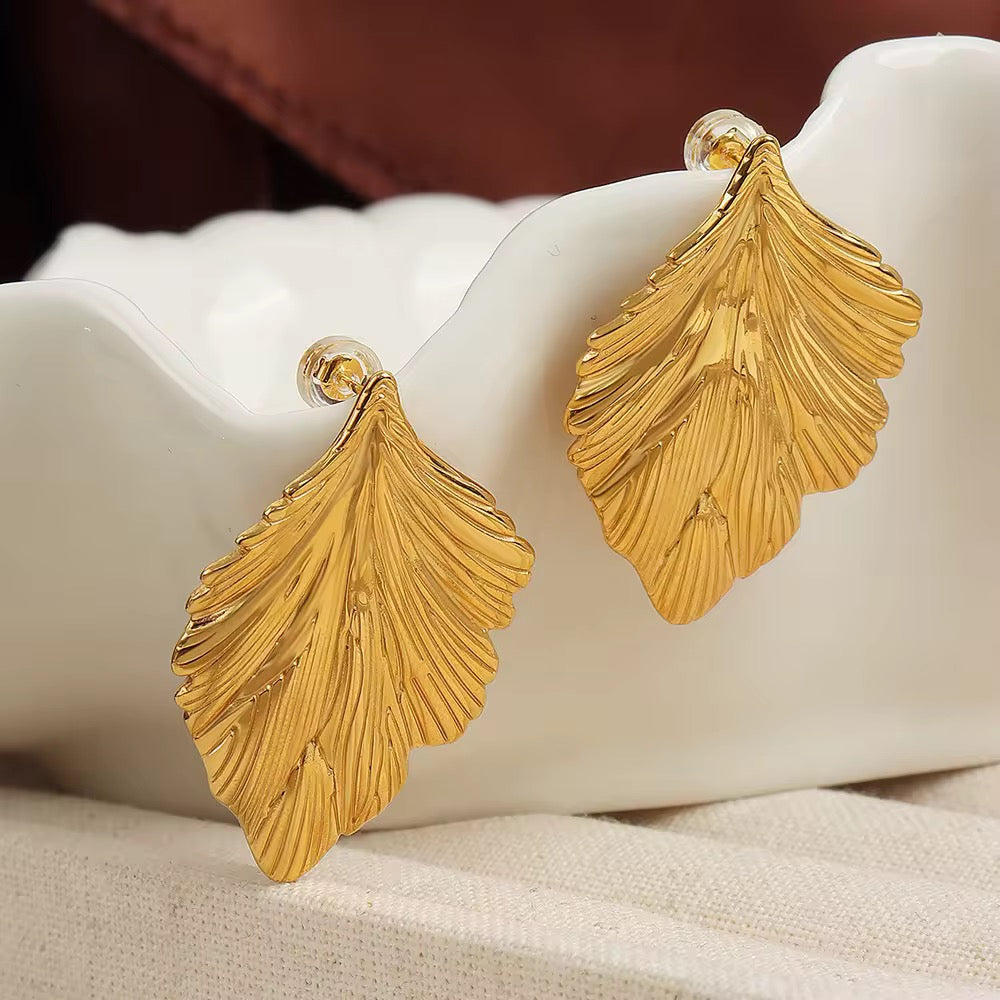 Anti Tarnish Korean Jewelry For Women (DESIGN 9037)