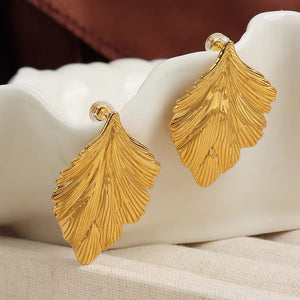Anti Tarnish Korean Jewelry For Women (DESIGN 9037)