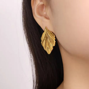 Anti Tarnish Korean Jewelry For Women (DESIGN 9037)