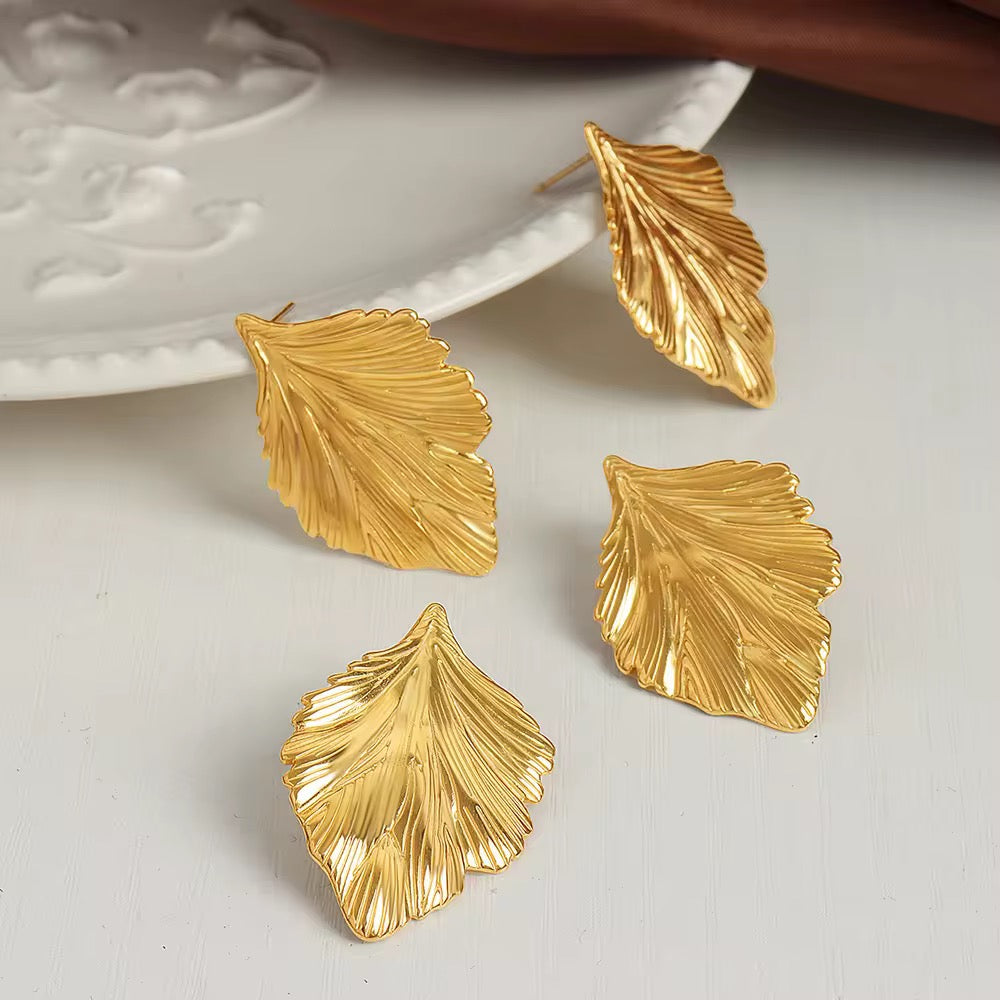 Anti Tarnish Korean Jewelry For Women (DESIGN 9037)