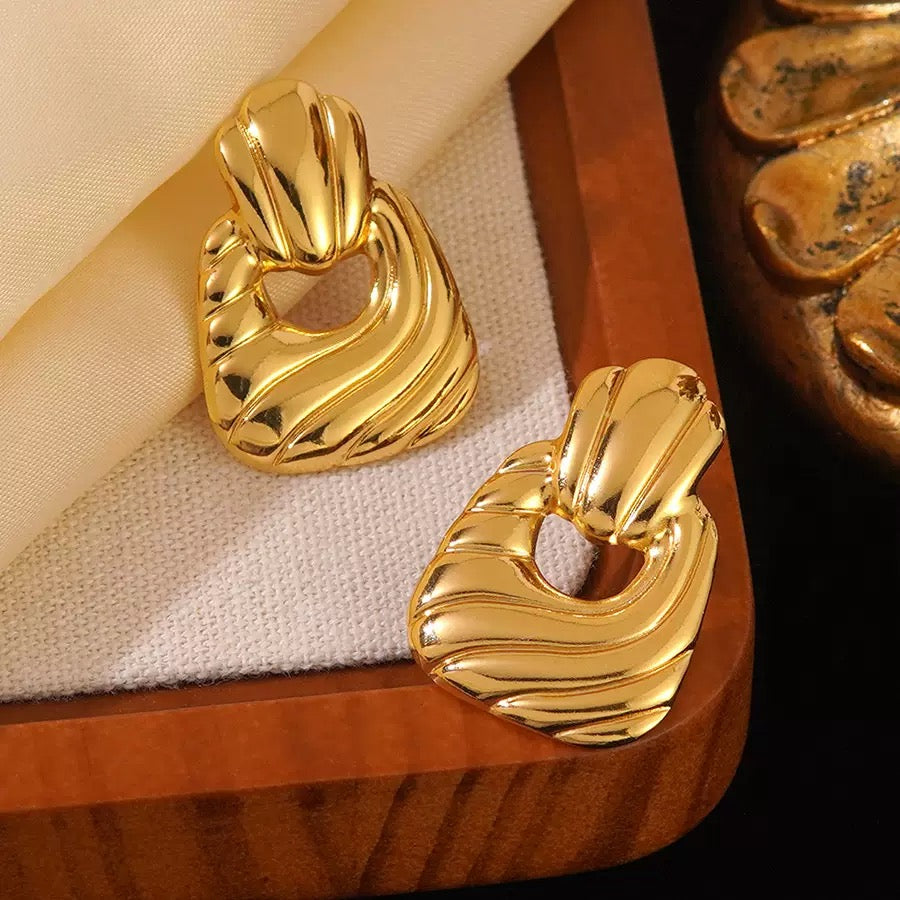 Anti Tarnish Korean Jewelry For Women (DESIGN 9058)