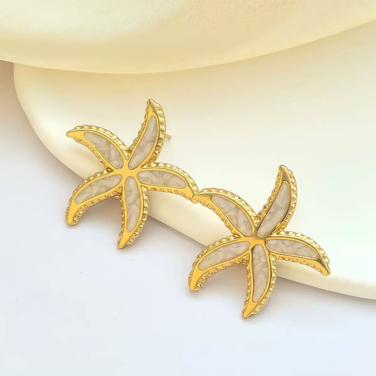 Anti Tarnish Korean Jewelry For Women (DESIGN 9079)