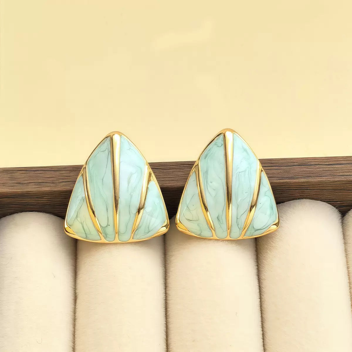 Anti Tarnish Korean Jewelry For Women (DESIGN 9086)