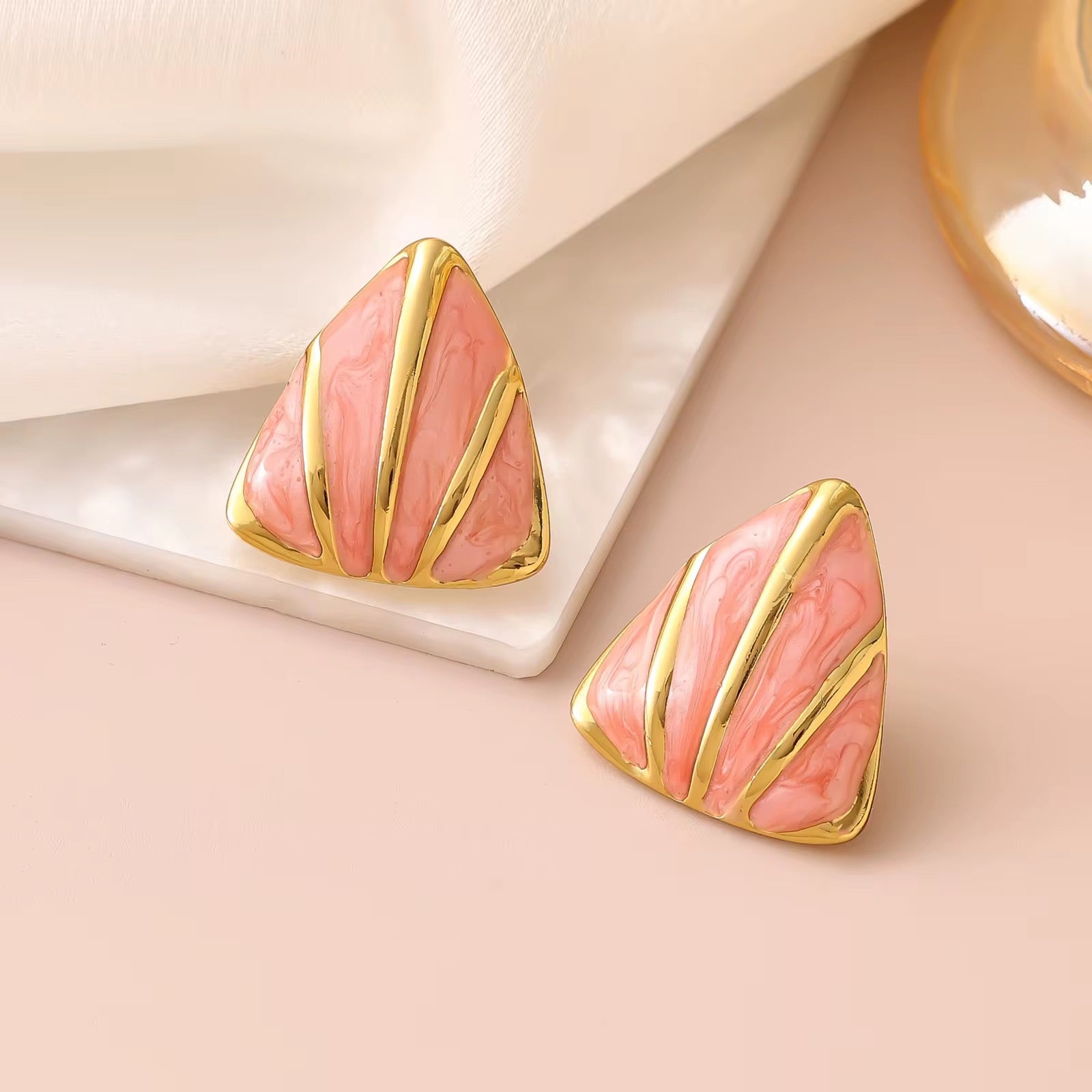 Anti Tarnish Korean Jewelry For Women (DESIGN 9088)