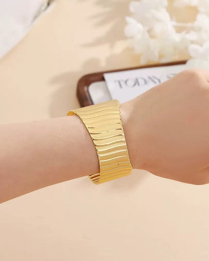 Anti Tarnish Korean Jewelry For Women (DESIGN 9096)