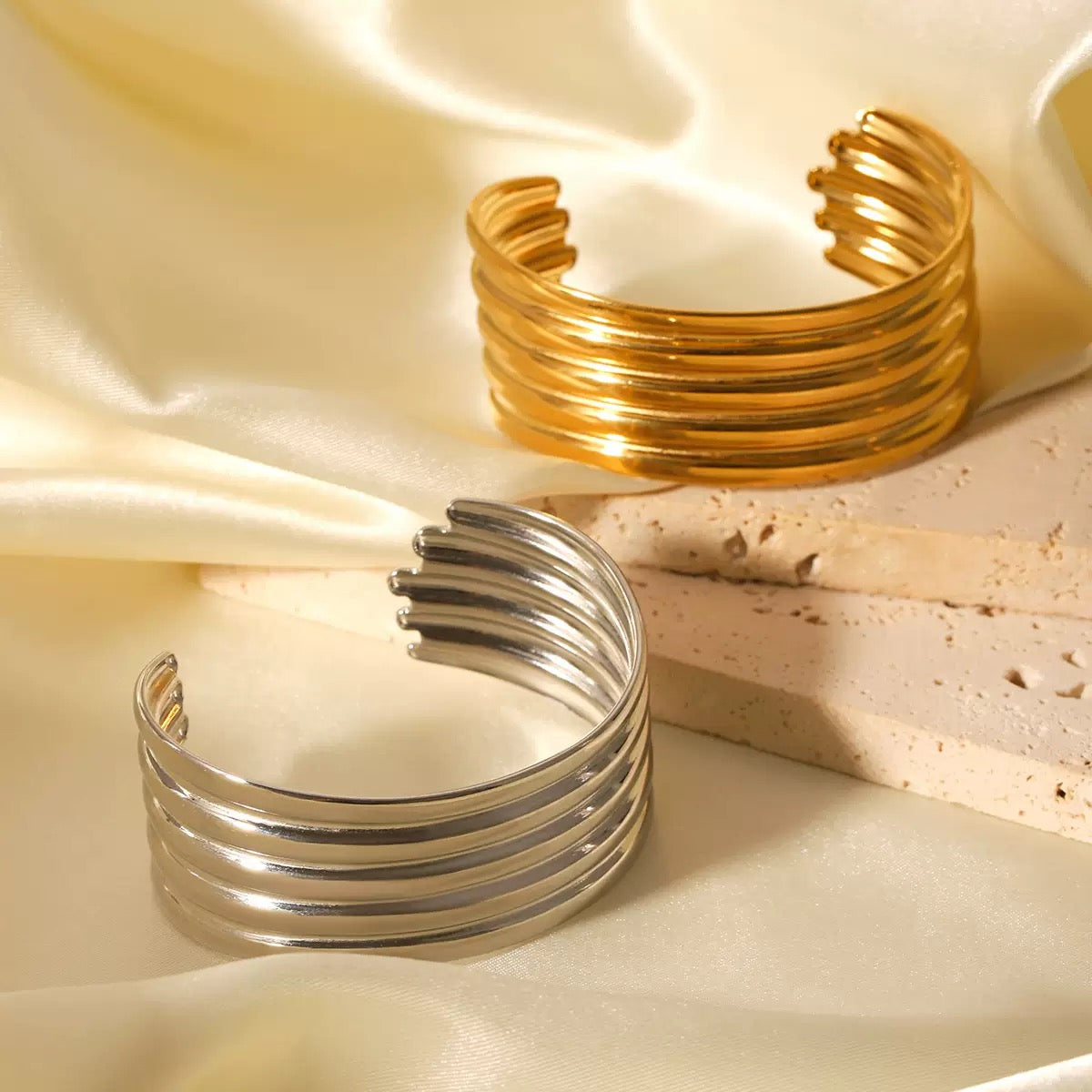 Anti Tarnish Korean Jewelry For Women (DESIGN 9098)