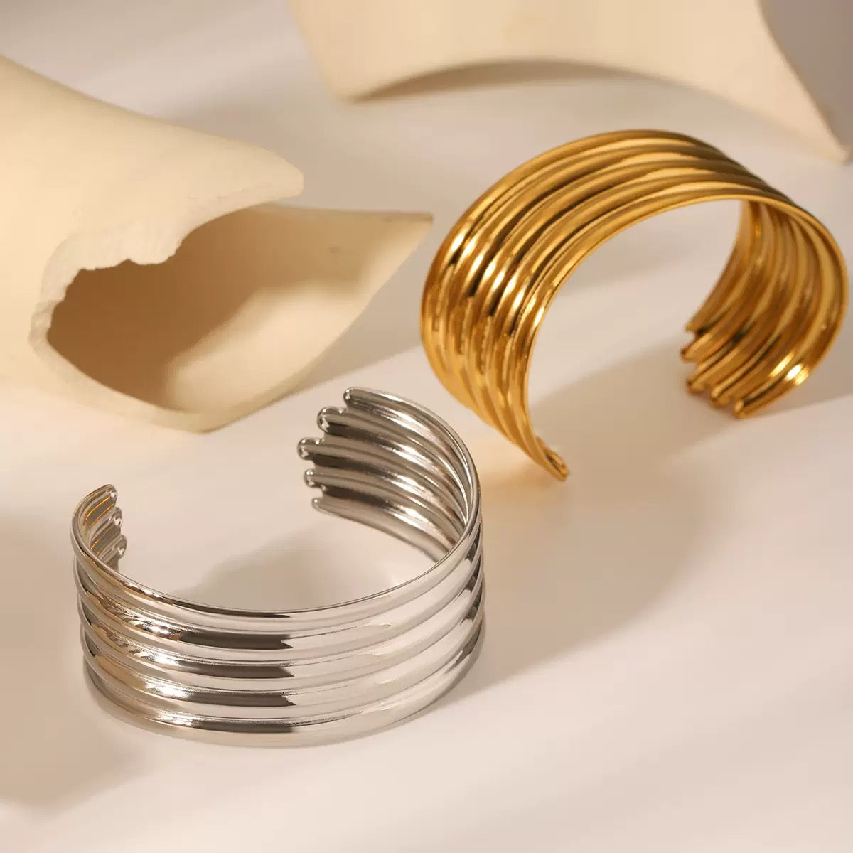 Anti Tarnish Korean Jewelry For Women (DESIGN 9098)