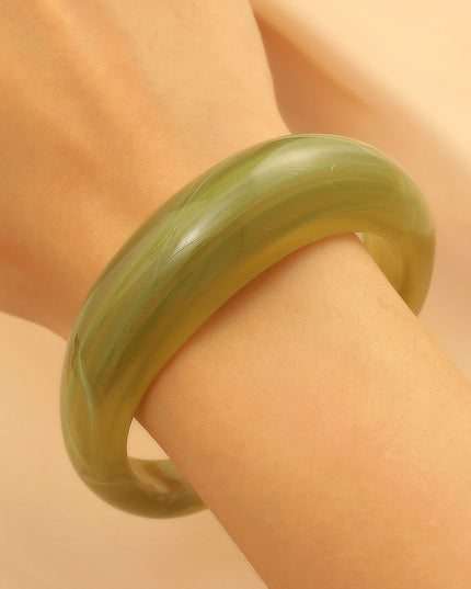 Girlresing resin bangle (DESIGN 9118)