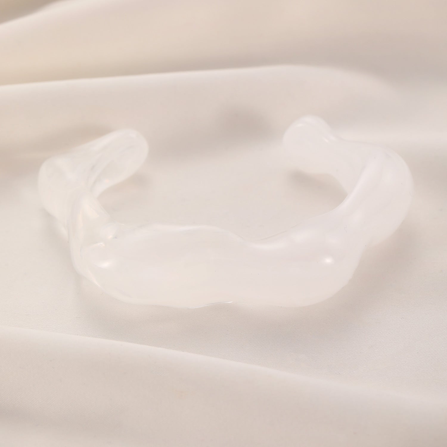 Girlresing resin bangle (DESIGN 9121)