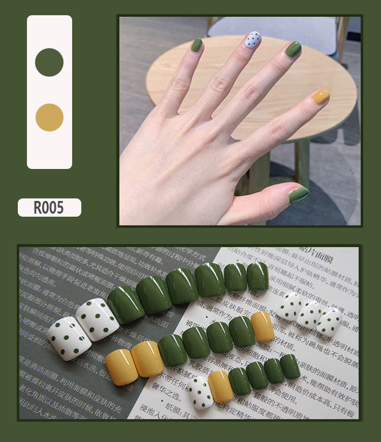 Elegant Minimalist Press-On Nail Set (24pcs) (DESIGN 7314)