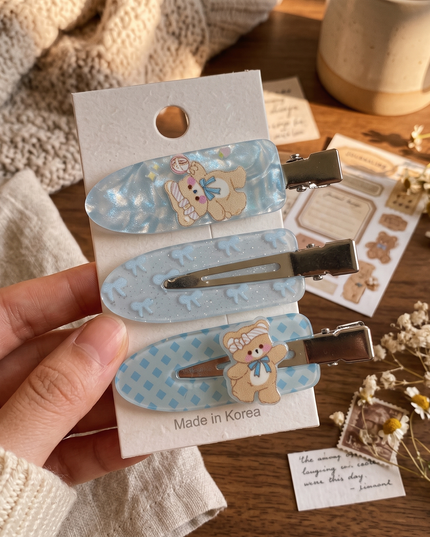 Korean Aesthetic Blue Bear & Bow Pattern Acrylic Hair Clips Set (Pack of 3) (VT-194)