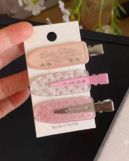 Korean Aesthetic Pink Lettering & Glitter Acrylic Hair Clips Set (Pack of 3) (VT-196)