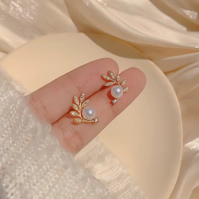 Amazing Korean Jewelry For Women (DESIGN 1823)