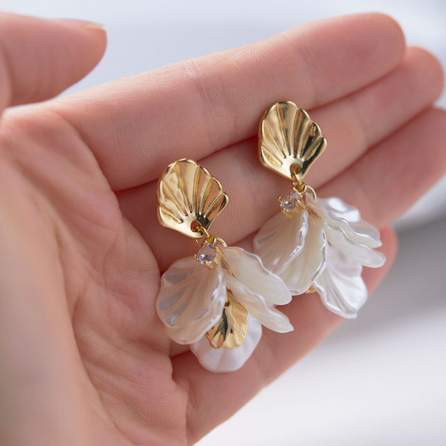 Amazing Korean Jewelry For Women (DESIGN 2066)