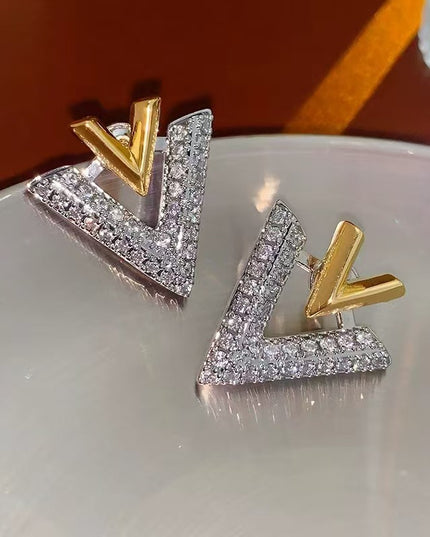 Amazing Korean Jewelry For Women (DESIGN 2069)