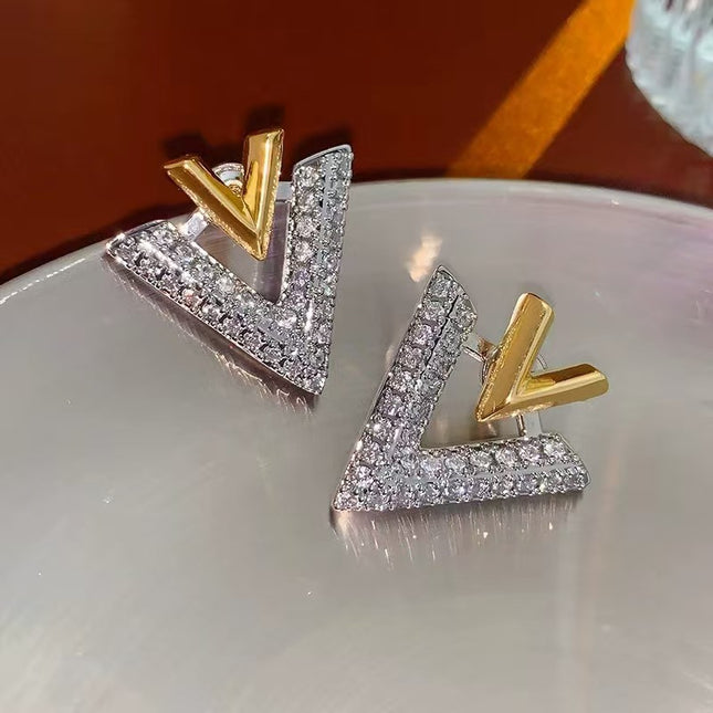 Amazing Korean Jewelry For Women (DESIGN 2069)