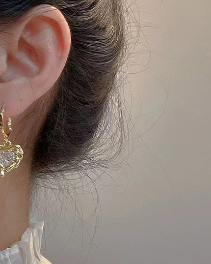 Amazing Korean Jewelry For Women (DESIGN 2085)