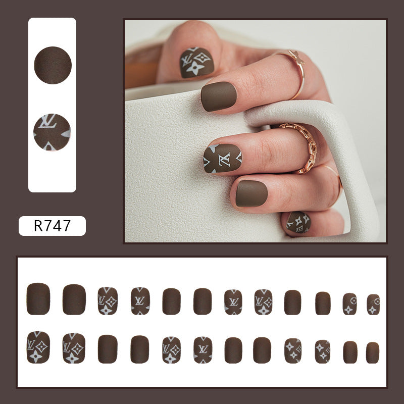 Elegant Minimalist Press-On Nail Set (24pcs) (DESIGN 7460)