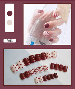 Elegant Minimalist Press-On Nail Set (24pcs) (DESIGN 7407)