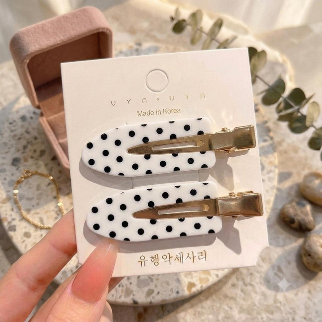 Korean White & Black Polka Dot Hair Clips for Girls & Women – Retro Acrylic Duckbill Hair Pins Set of 2 (Gold Metal Grip) (VT-142)