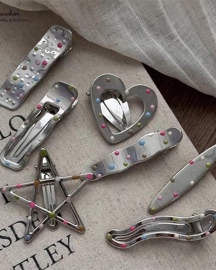 7PC Korean Aesthetic Silver Metallic Hair Clips for Girls & Women – Y2K Dotted Metal Duckbill Pins & Snap Clips (Star, Heart & Wavy Shapes) (VT-146)