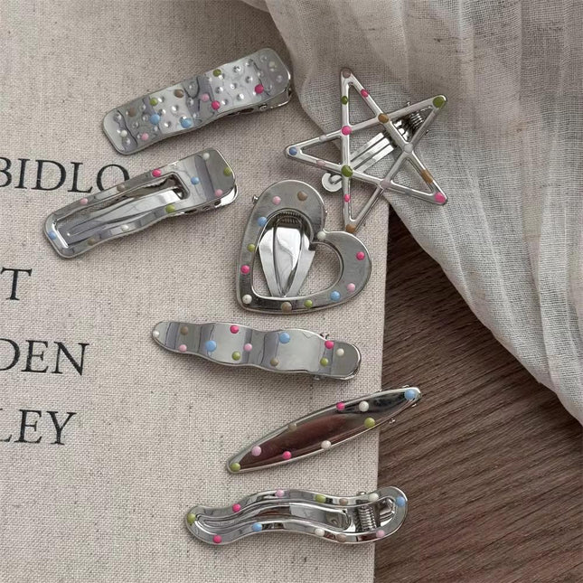7PC Korean Aesthetic Silver Metallic Hair Clips for Girls & Women – Y2K Dotted Metal Duckbill Pins & Snap Clips (Star, Heart & Wavy Shapes) (VT-146)