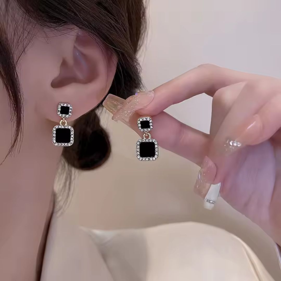 Amazing Korean Jewelry For Women (DESIGN 1121)