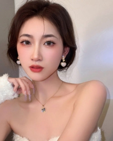 Amazing Korean Jewelry For Women (DESIGN 1142)
